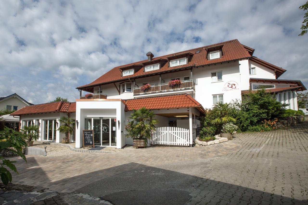 Hotel & Restaurant "Am Obstgarten" Oberteuringen Exterior photo